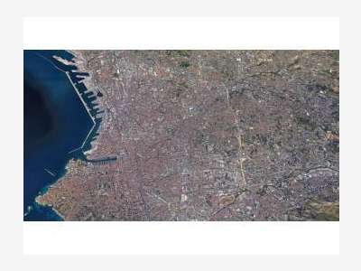 A louer terrain de stockage 10000m² Marseille 16e