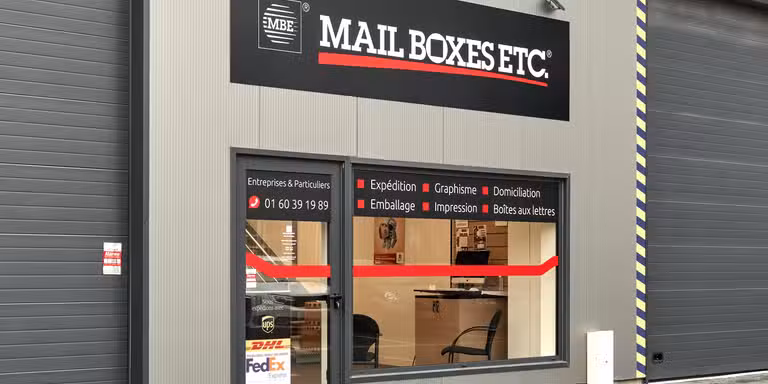 MAIL BOXES ETC.