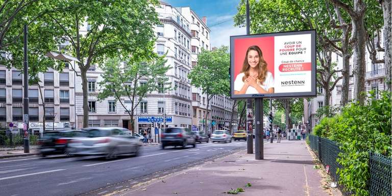 NESTENN - Nestenn lance sa première grande campagne nationale d’affichage