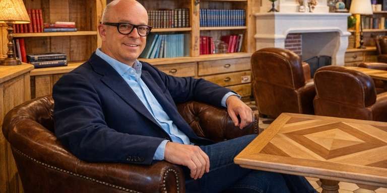 FEUILLETTE - Portrait du Directeur de Développement