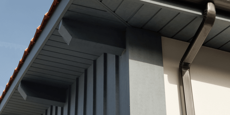 DAL'ALU - Protégez votre maison avec l’avancée de toit en ALU décarboné