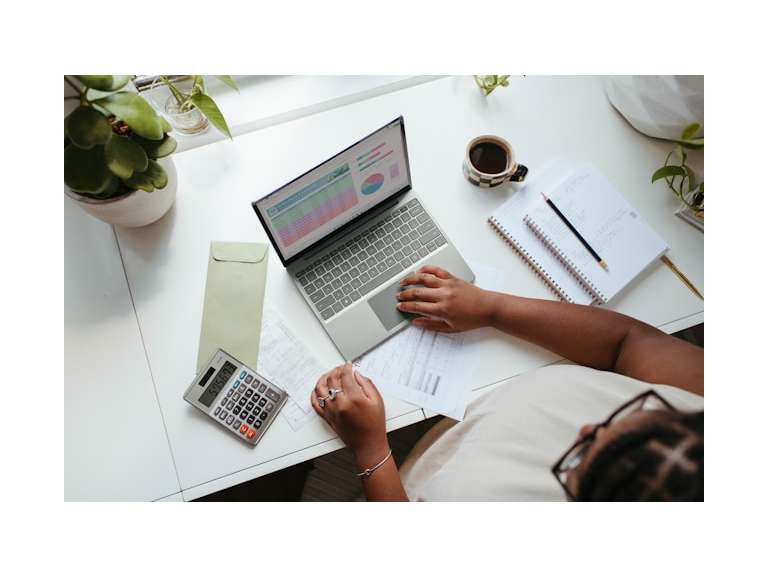 REPRENDRE UNE ENTREPRISE EN FRANCHISE : les clés du succès !