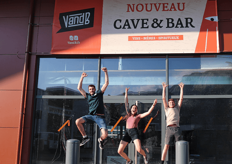 V and B débarque à Scionzier !