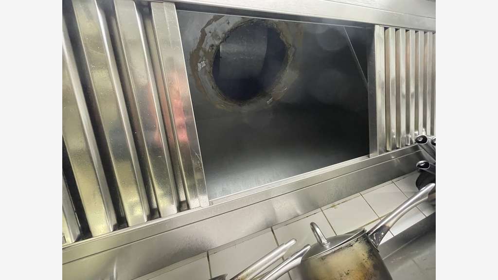 AV restaurant 26 à 30 couverts extraction à Paris