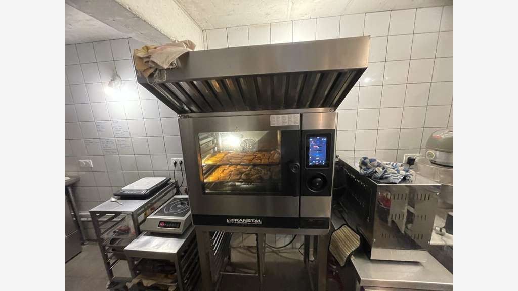 Cède coffee shop petite restauration 26 cvts Paris
