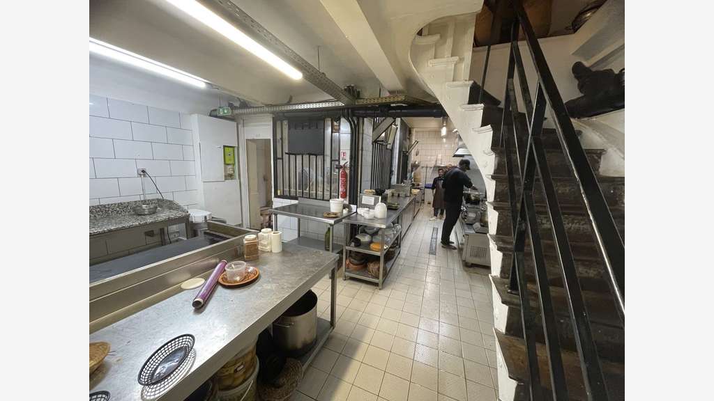 Cède restaurant 60 couverts extraction Paris Opéra
