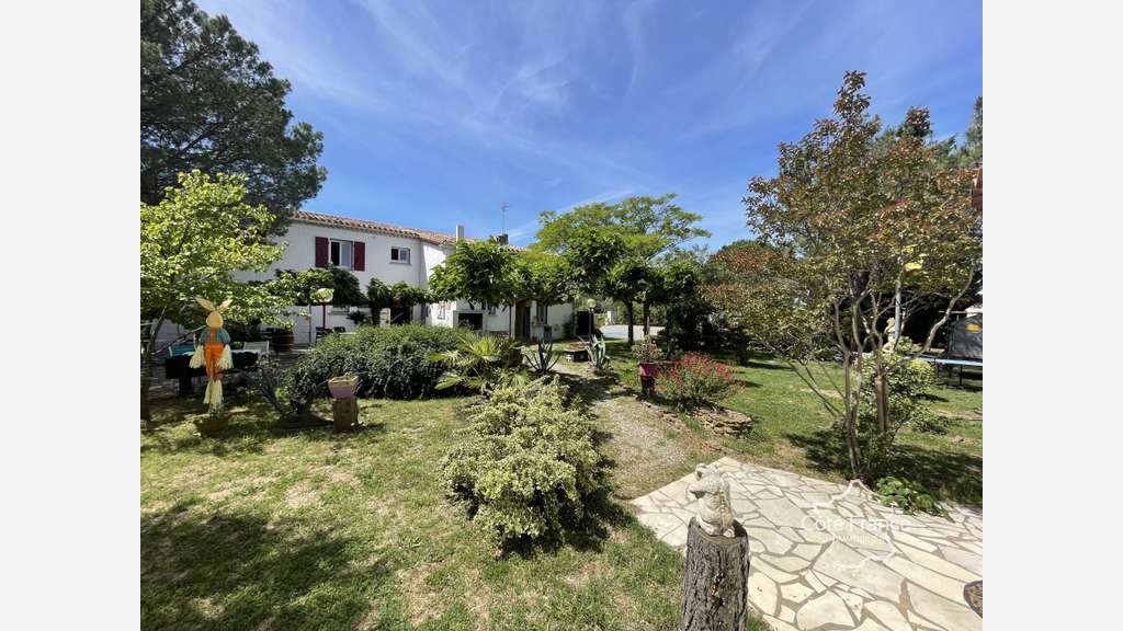 Vente superbe auberge à Marseillette