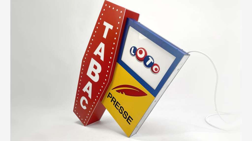 BAR TABAC LOTO journaux