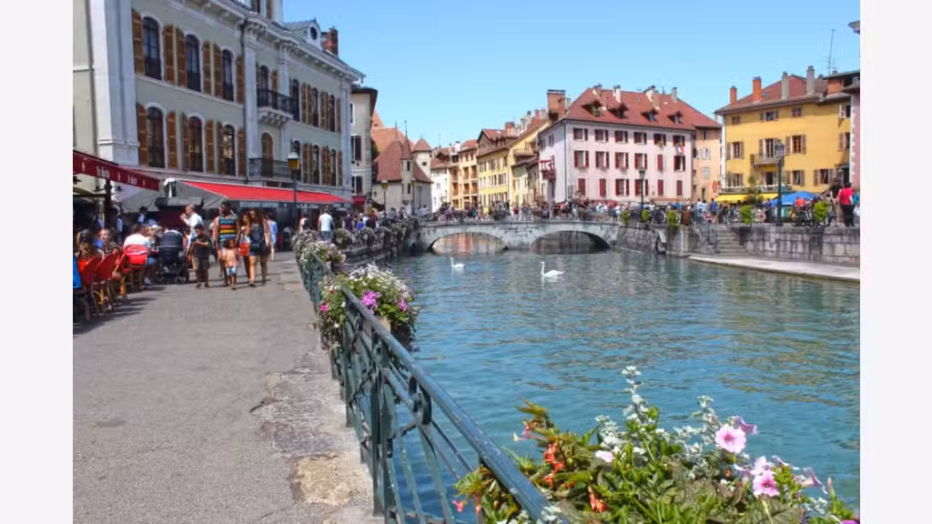 Vente brasserie Lic IV de 300m² centre Annecy