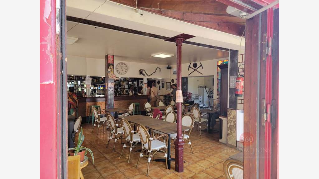 Vente FDC restauration d'angle à Aubin