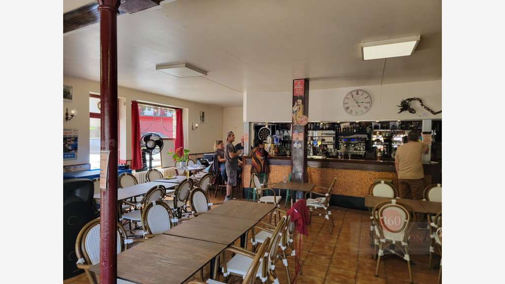 Vente FDC restauration d'angle à Aubin
