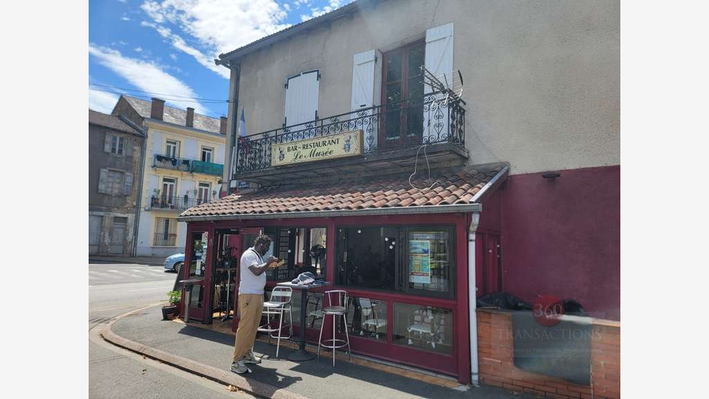 Vente FDC restauration d'angle à Aubin