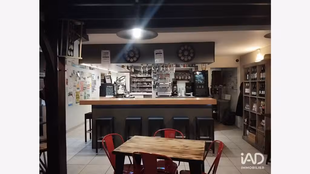 Vente Bar tabac FDJ restaurant de 250m² à Beaufou
