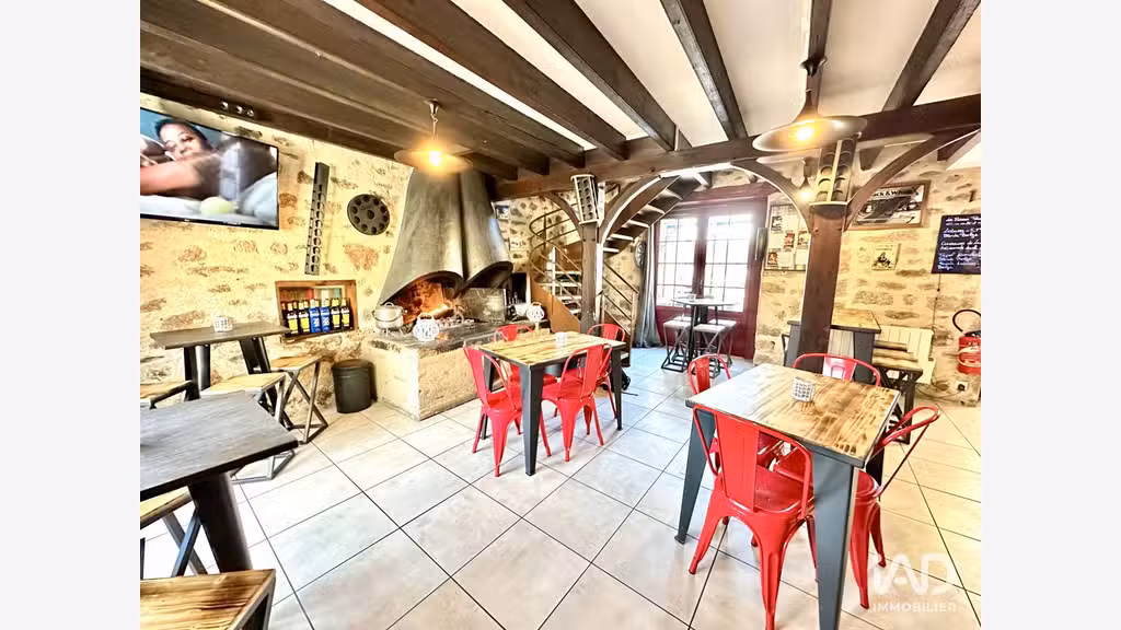 Vente Bar tabac FDJ restaurant de 250m² à Beaufou