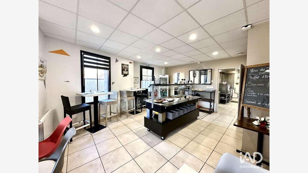Vente Bar tabac FDJ restaurant de 250m² à Beaufou