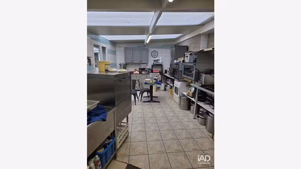Vente bar PMU idéalement situé à Beauval