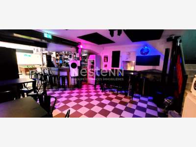 Vente bar dynamique + 200 pers au centre de Blois