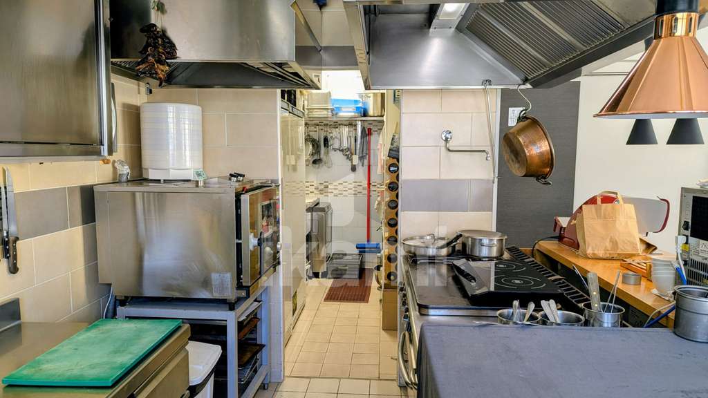 Vente magnifique lieu intimiste à Bourg de Péage