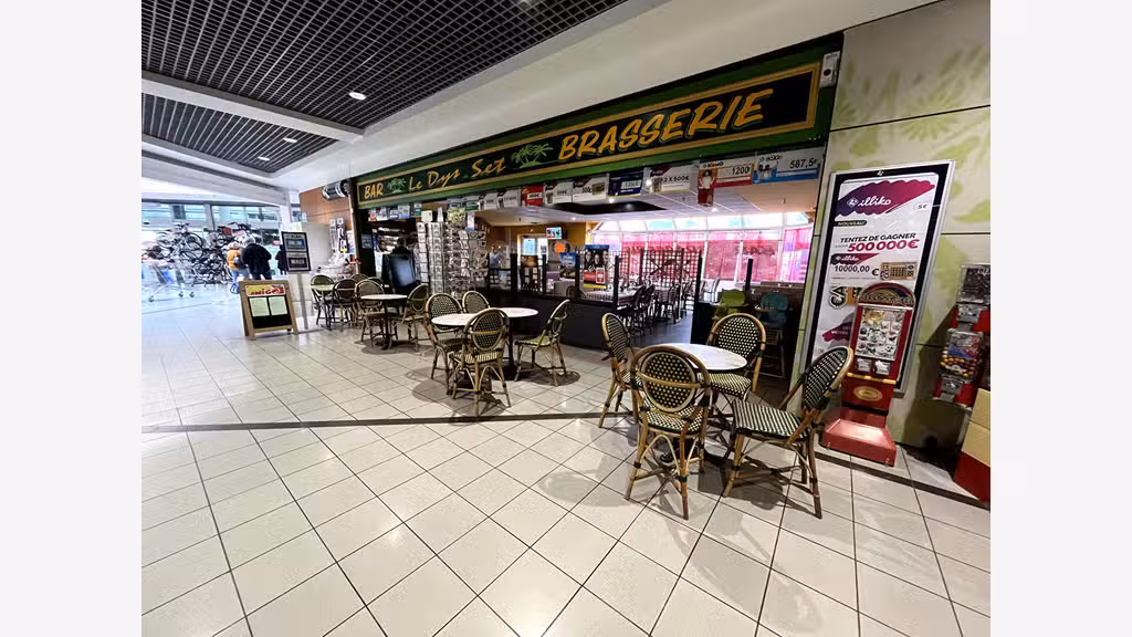 A vendre brasserie du midi bar FDJ en galerie Caen