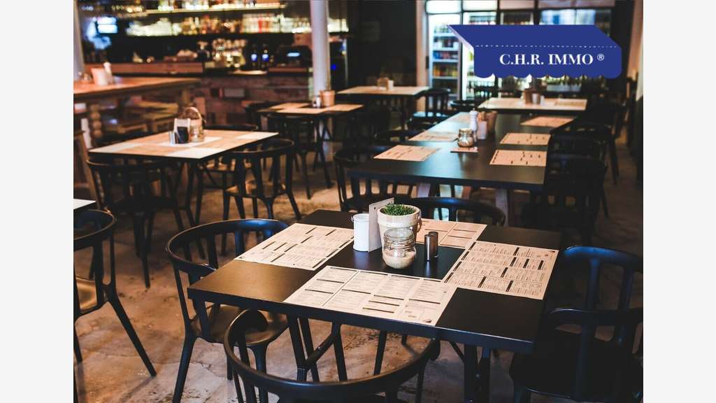 Vente café restaurant dans charme village Basque