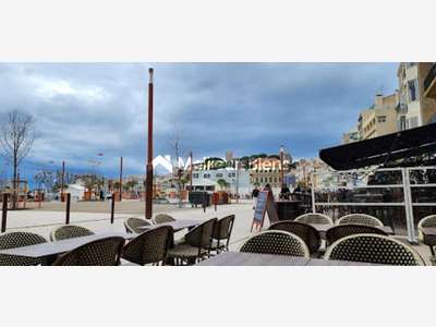 Cannes : Restaurant-Brasserie-Bar, grande