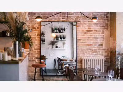 A vendre cave à vins à manger bar à Cavalière
