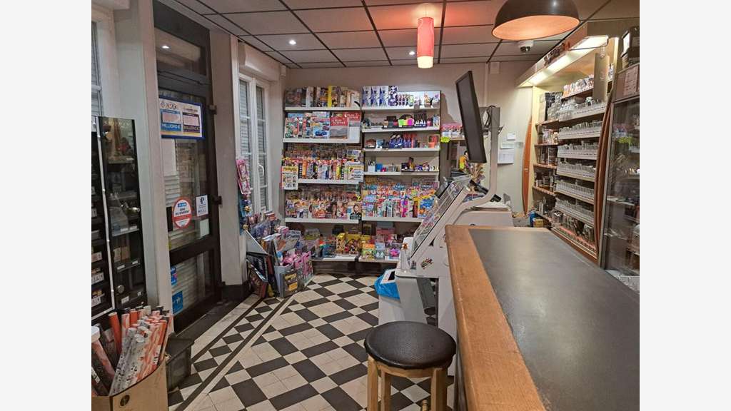 AV bar tabac FDJ presse PMU 200m² Chartres 28000