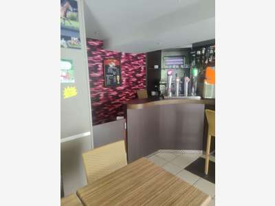À vendre bar PMU en petite ville Chateau Gontier