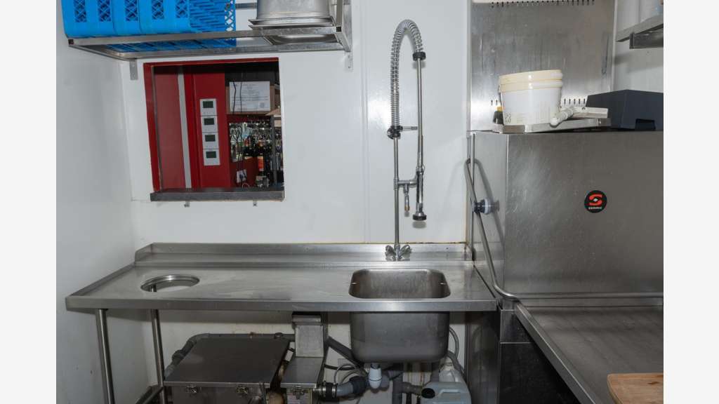 AV restaurant 80 couverts 140m² + terrasse Chessy