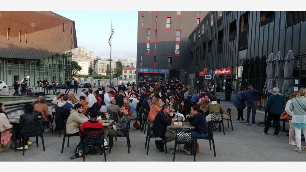 Vente bar à vin restaurant exceptionnel à Clermont