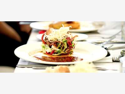 Vente belle brasserie d'angle lic IV à Courbevoie
