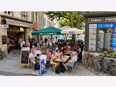 A vendre bar tabac presse FDJ à 40 min Courpière