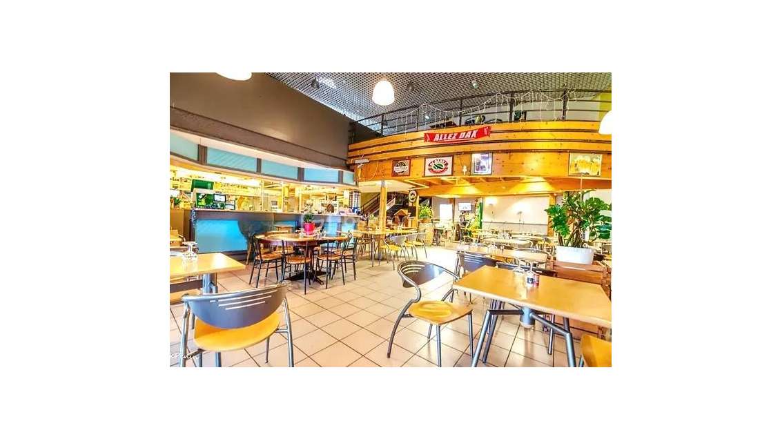 Vente cafétéria bar brasserie Dax empl stratégique