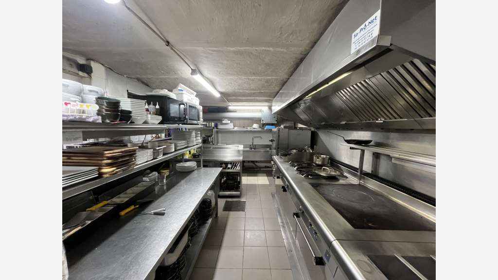 A vendre restaurant au ventre d'Etretat 76790