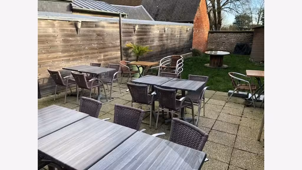 SECTEUR GISORS - BAR BRASSERIE FDJ avec LOGEMENT