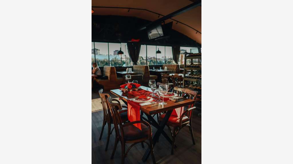 A vendre bar brasserie terrasse très bien situé