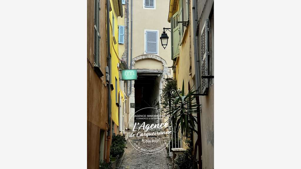 A VENDRE FONDS DE COMMERCE RESTAURANT IDEALEMENT S