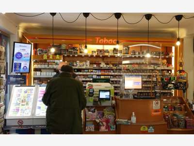 À vendre bar Tabac FDJ avec logement à Laval 