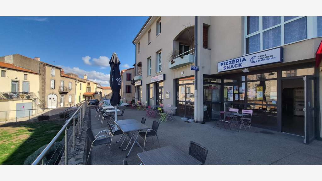 Bar-tabac-pizzeria à vendre / LE CREST (63) !