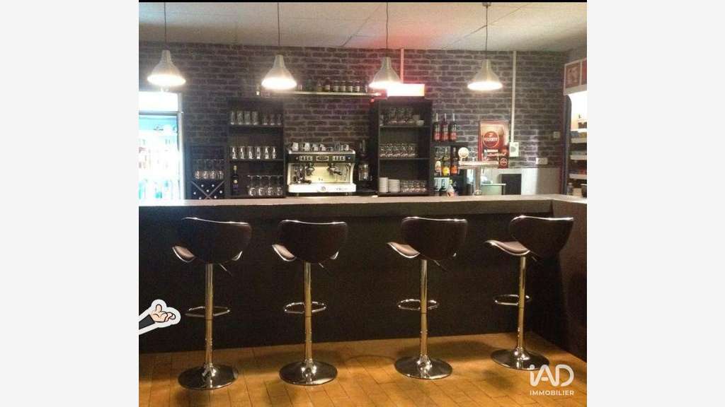 Vente bar tabac presse emblématique à Lédenon