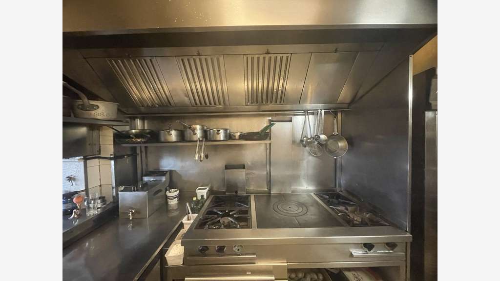 Vente Bistrot Licence IV et extraction à Levallois