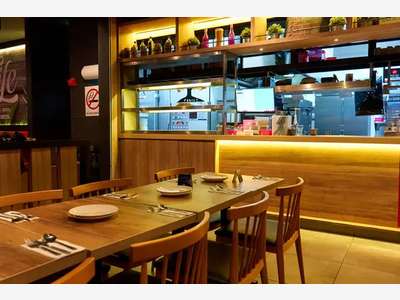 Vente petit bar brasserie charmant et lucratif 78