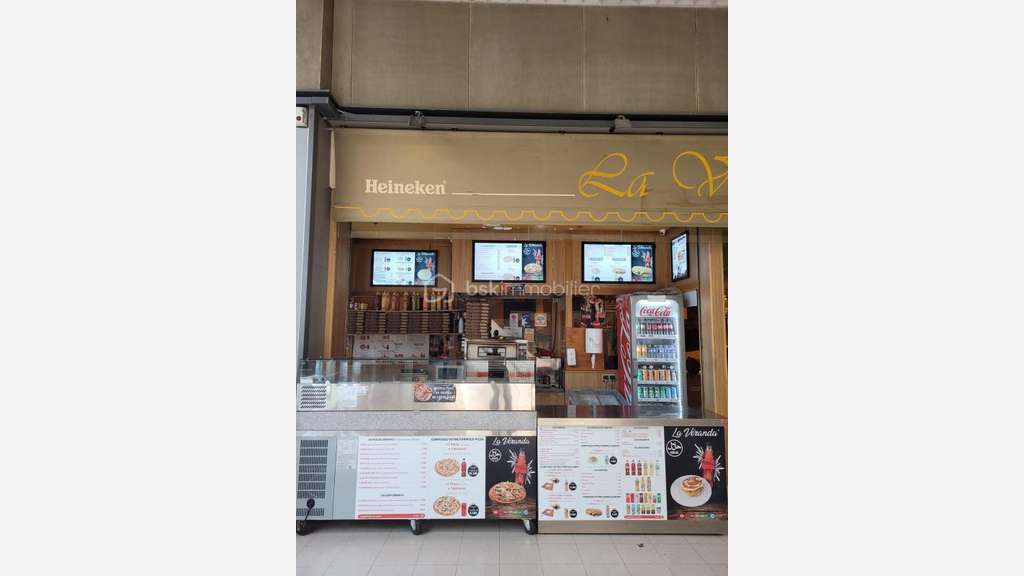 AV bar brasserie 200m² emplacement premium Massy