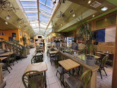 AV bar brasserie 200m² emplacement premium Massy