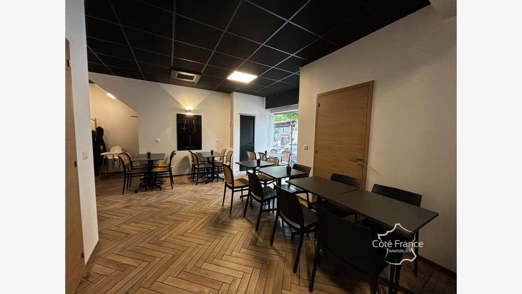 Vente restauration rapide brasserie à Maurs