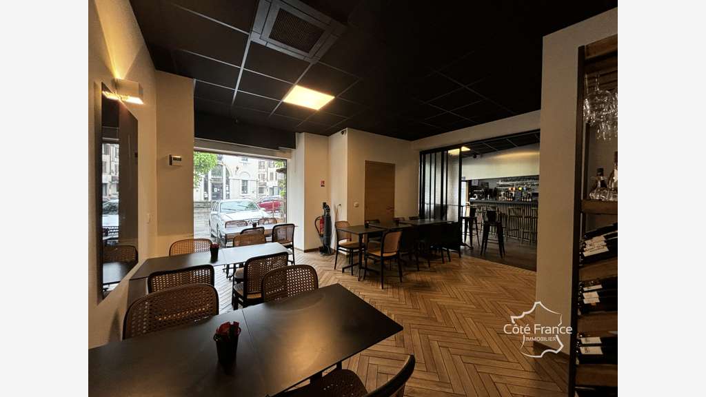 Vente restauration rapide brasserie à Maurs