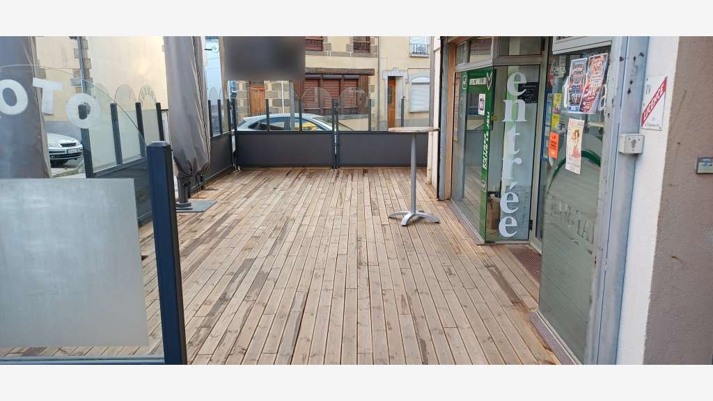 Bar Tabac Brasserie avec terrasse 53