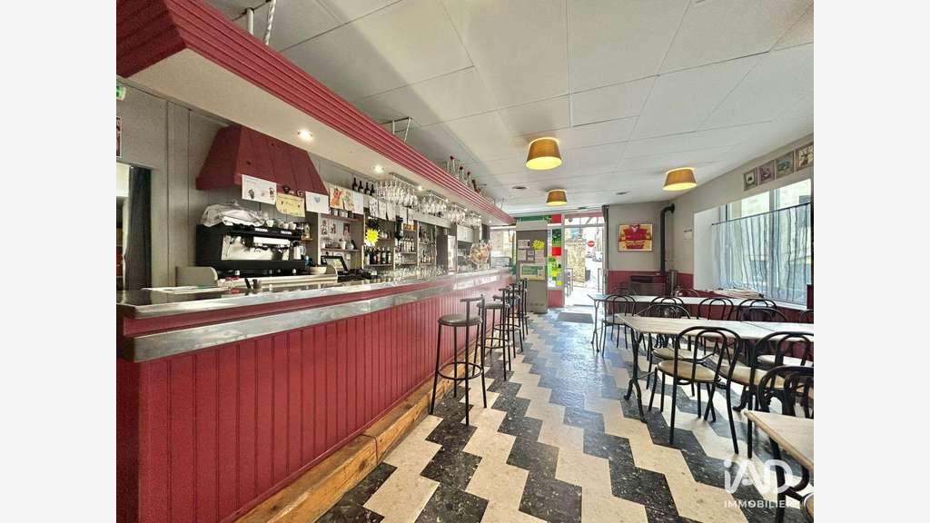 Vente bar restaurant snack PMU à Mont-Louis