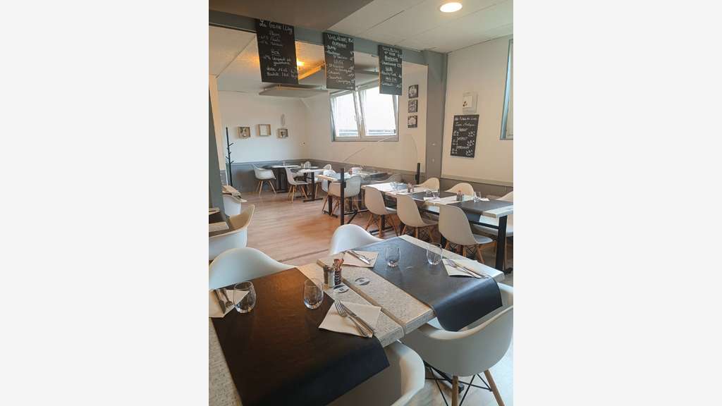 Vente bar brasserie 50 cvts 170m² à Montivilliers 