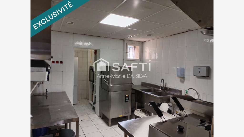 Vente FDC café très bien situé à Montmorillon